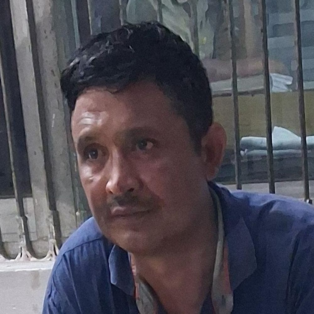हापुड़ में गश्त पर गए दरोगा-सिपाही पर हमला, वर्दी फाड़ी:कांस्टेबल का गला घोंटने का प्रयास, आरोपी गिरफ्तार