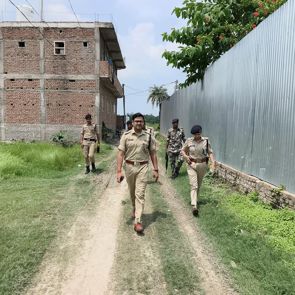 मुजफ्फरपुर- जमीन कब्जा मामले में छठा आरोपी शराब कारोबारी गिरफ्तार:लोजपा विधायक अमित रानू समेत अन्य पर अब तक 26 केस, अवैध हथियार के बाद 273 लीटर अवैध शराब भी जब्त