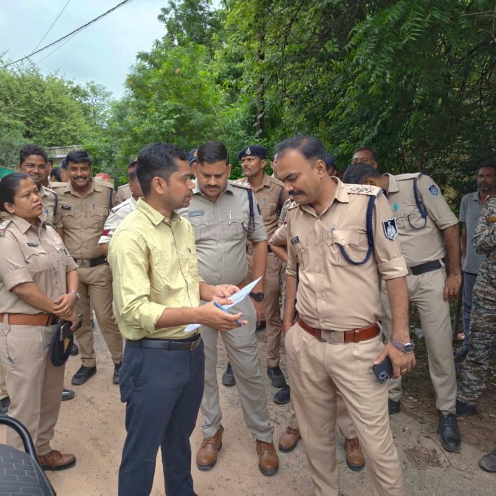 सरकारी आवासों से 5 लोगों को बेदखली का आदेश:दतिया में आवास 10 दिन में खाली करने होंगे, नहीं तो बलपूर्वक हटाए जाएंगे