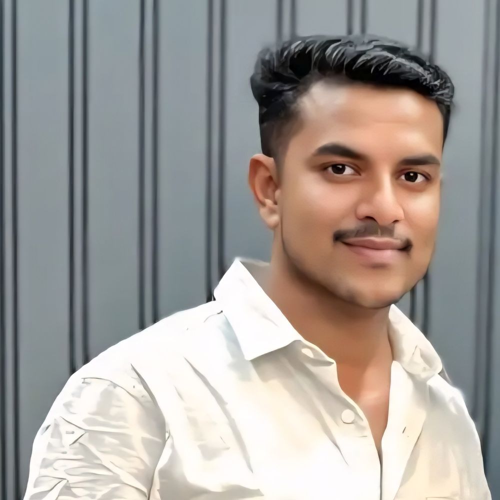 मौर्या एक्सप्रेस से गिरकर 28 वर्षीय युवक की मौत:दोस्त से बोला-‘मैं खुद घर आ जाऊंगा’,10 दिन पहले दुबई से लौटा था ;आईफोन गायब