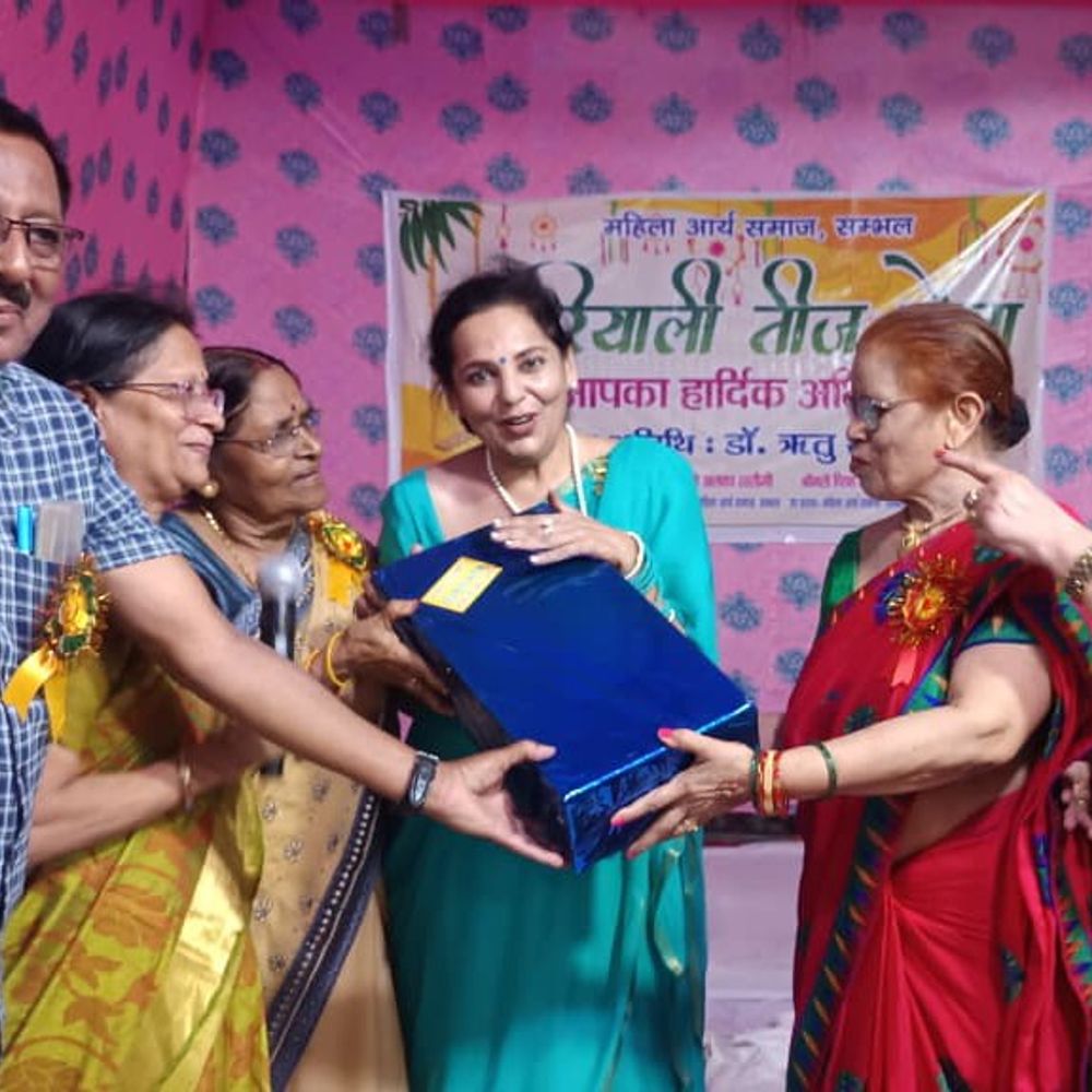 नीशू रस्तोगी बनीं तीज क्वीन:संभल में हरियाली तीज मेले में दिखी हिंदू-मुस्लिम एकता