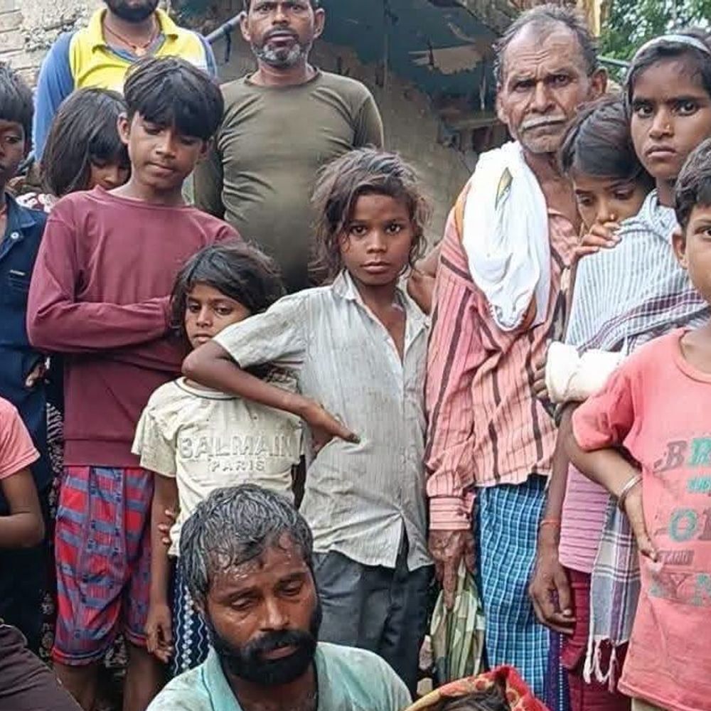 नवादा में बिजली गिरने से 11 वर्षीय बच्ची की मौत:बारिश के दौरान खेल रही थी, बहन झुलसी; 3 बकरियों की भी मौत