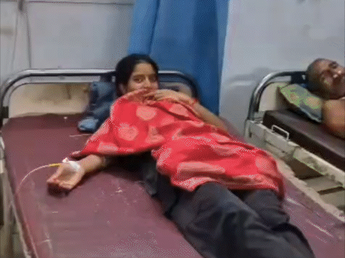 कोडरमा में जंगली खुखड़ी खाने से लोग बीमार:एक ही परिवार के 6 लोग पहुंचे अस्पताल, डॉक्टर ने बताया फूड पॉइजनिंग