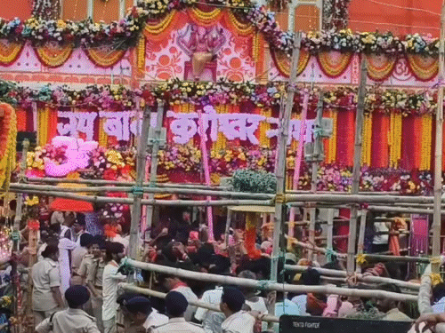 दरभंगा- कुशेश्वरस्थान मंदिर में 30 दंडाधिकारी ड्यूटी से गायब:एसडीओ ने मांगा स्पष्टीकरण, संतोषजनक जवाब नहीं मिलने पर की जाएगी कार्रवाई