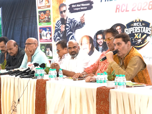 धुरंधर एक्टर राकेश बेदी संभालेंगे आरसीएल की कप्तानी:भूख के खिलाफ क्रिकेट से बदलाव की पहल, अब हर रन भरेगा भूखों की थाली