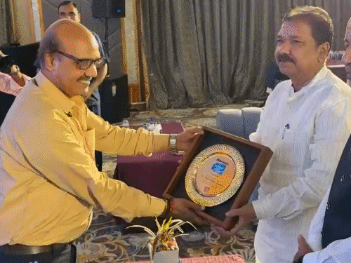 पटना- बैंकिंग-वित्तीय सुरक्षा पर मंथन:दैनिक भास्कर कॉन्क्लेव सीजन-2 में दिलीप जायसवाल रहे मौजूद, साइबर फ्रॉड से बचाव के जानें टिप्स