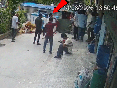 IGIMS के पास मेडिको में घुसकर मारपीट, 3 राउंड फायरिंग:दवा दुकान के स्टाफ को धमकाया; SSP बोले-एक आरोपी गिरफ्तार; एक्टिव सिंडिकेट की जांच जारी