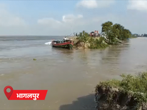 बिहार- उफान पर गंगा, फरक्का बराज के सभी गेट खुले:CM ने बाढ़ प्रभावित इलाकों का किया हवाई सर्वे; आज 25 जिलों बारिश की संभावना