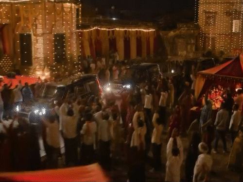 ‘मिर्जापुर द मूवी’ का ट्रेलर रिलीज:’गद्दी बाहुबल से मिलती है’ डायलॉग से छाए कालीन भैया; रवि किशन निकले सरप्राइज पैकेज
