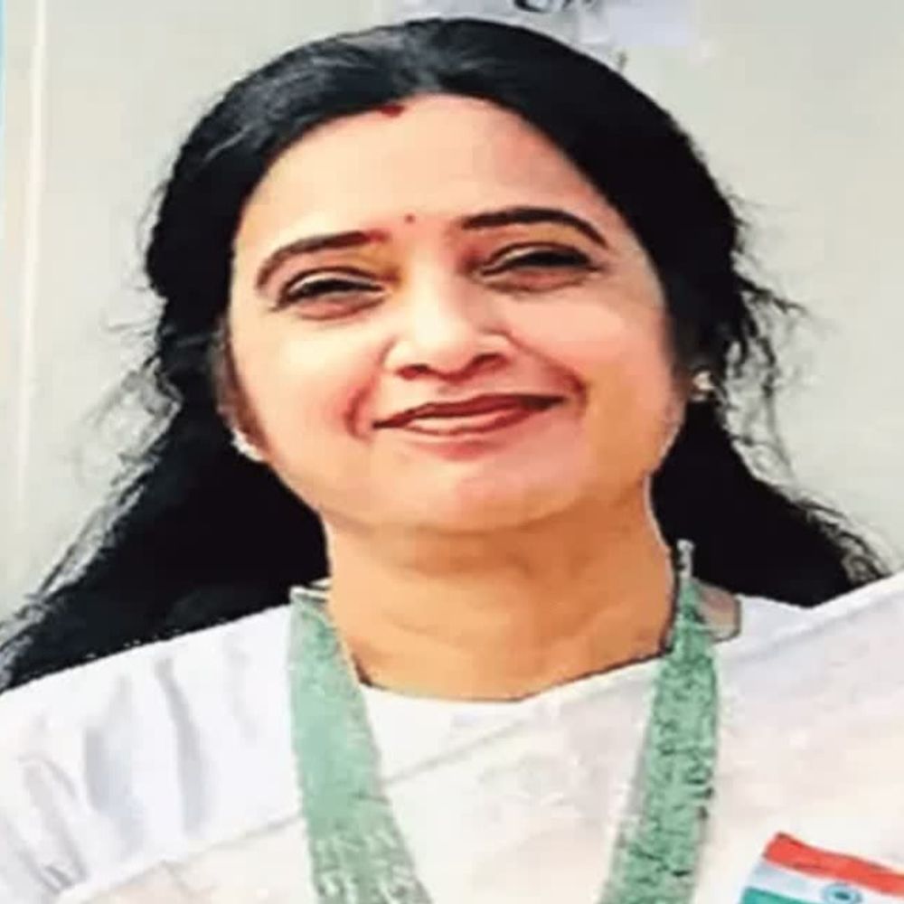 तेलंगाना में प्रिंसिपल की 27 बार चाकू मारकर हत्या:बाबू शब्द से पुलिस ने सुलझाया मामला, 10वीं के 2 छात्र गिरफ्तार