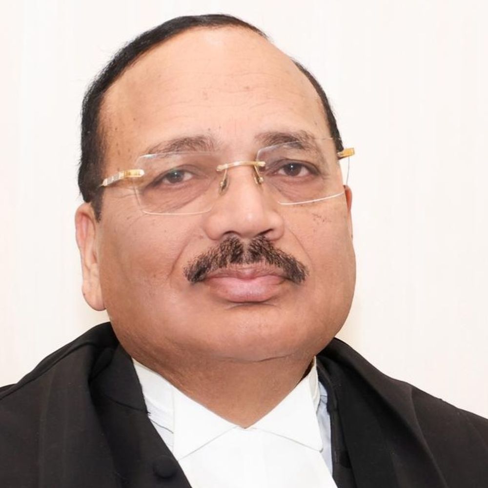 CJI ने डिजिटल अरेस्ट पर सुप्रीम कोर्ट की पहल बताई:संसद के कानून का इंतजार नहीं किया, अलग अपराध और सजा की मांग