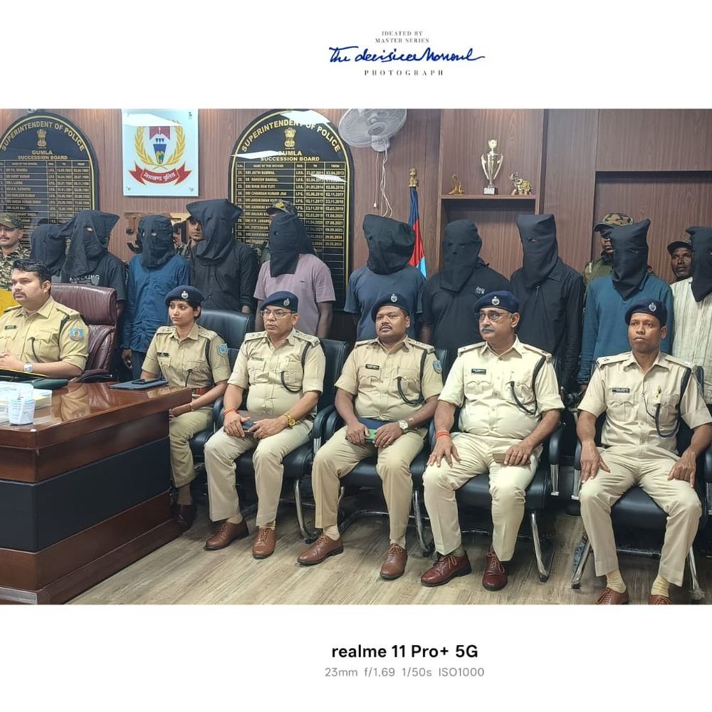 गुमला में अंतरराज्यीय ‘कोरई गैंग’ का भंडाफोड़:दो बड़े सोना लूट मामले का खुलासा, 11 गिरफ्तार, ओडिशा, छत्तीसगढ़ और आंध्र से जुड़े आरोपी