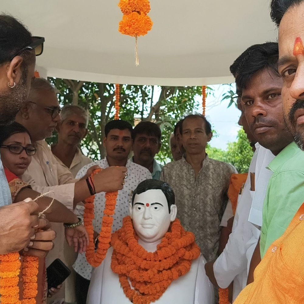 शहीद संजय पांडेय की 14वीं पुण्यतिथि:शिवहर में परिजन ने दी श्रद्धांजलि, अधूरे सपने पूरे करने का लिया संकल्प