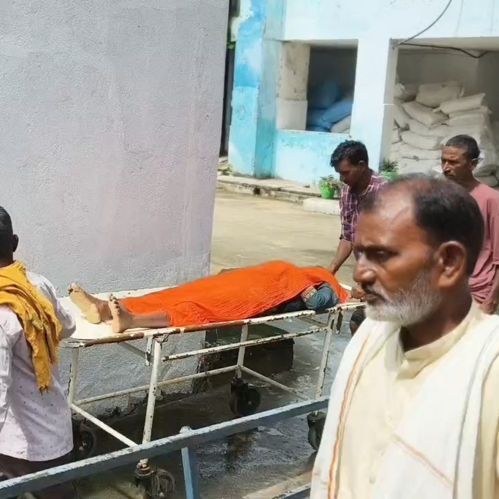 फकराबाद पोखरे में डूबने से युवती की मौत:कैमूर में पैर फिसलने से गहरे पानी में जाने की आशंका
