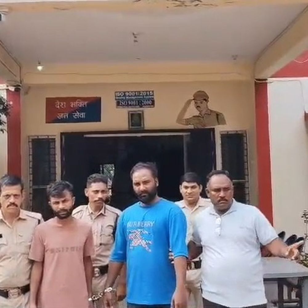 खरगोन में 7 लाख की MD ड्रग्स जब्त:लिस्टेड गुंडा समेत 3 गिरफ्तार, नीमच से महाराष्ट्र ले जा रहे थे