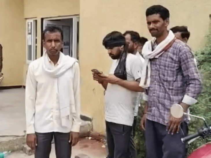 ऑडियो कांड में आत्महत्या के लिए उकसाने का मामला दर्ज:फोन पर हुई बातचीत लाउडस्पीकर पर सुनाई थी, बदनामी के डर से महिला ने की खुदकुशी