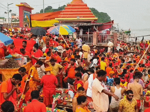 ‘महादेव पर बहुत भरोसा है, सब अच्छा होगा’:कोलकाता से सुल्तानगंज पहुंचे शिवभक्त, अब तक 47 लाख से ज्यादा कांवरिया देवघर रवाना