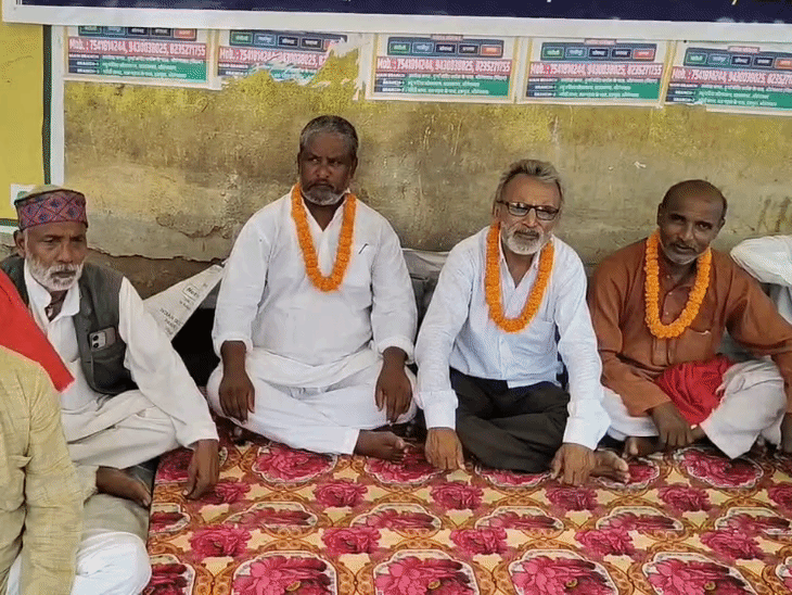 औरंगाबाद में बुलडोजर राज के खिलाफ गरीबों-मजदूरों का सामुहिक सत्याग्रह:भूमिहीन परिवारों को 5 डिसमिल जमीन, गांव में रोजगार की गारंटी देने की रखी मांग