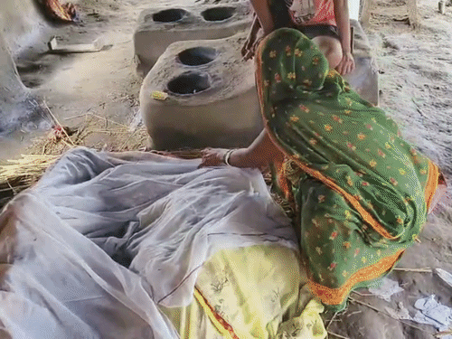 गयाजी में बिजली की चपेट में आकर मां-बेटे की मौत:खेत में पटवन के लिए गए थे, बेटे को बचाने पहुंची मां भी चपेट में आई