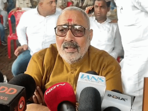 ‘महबूबा मुफ्ती का दिमाग अर्बन नक्सल वाला है’:पीडीपी चीफ पर गिरिराज सिंह का हमला, बोले- देश को तबाह करने वालों की भारत में कोई जरूरत नहीं