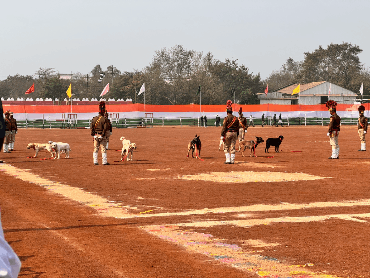 सीएम साय 9 बजे पुलिस परेड ग्राउंड में करेंगे ध्वजारोहण:रायपुर ग्रामीण कमिश्नरेट का ऐलान संभव, सेंट्रल फोर्सेज के साथ 17 प्लाटून करेंगे मार्च पास्ट