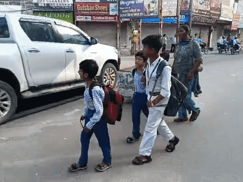 सोनीपत में खुले निजी स्कूल, छुट्टी के आदेश बेअसर:स्वतंत्रता दिवस के चलते दिया था अवकाश; शिक्षा विभाग की निगरानी पर उठे सवाल