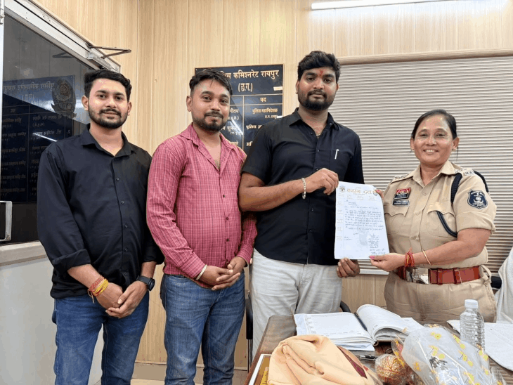 रायपुर में चंगाई सभा के आयोजन पर बवाल:हिंदू संगठनों ने घेरा मकान, 25-30 लोग घर में थे मौजूद; पुलिस ने शुरू की जांच