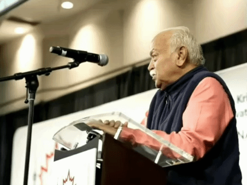 कनाडा में भागवत बोले- मदद करना भारत की परंपरा:विविधता ही हमारे देश की खूबसूरती, दूसरों को अलग मानने की सोच छोड़नी चाहिए