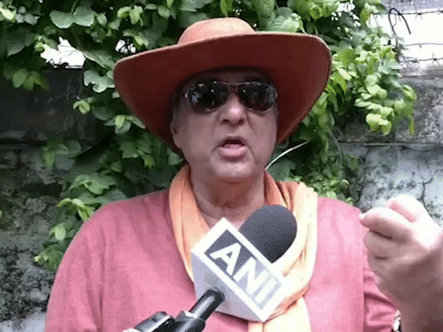 ‘अंग्रेजों के सम्मान में लिखा गया जन गण मन’:मुकेश खन्ना बोले- ये राष्ट्रगान नहीं हो सकता; इसमें अंग्रेजों को भाग्य विधाता बताया गया