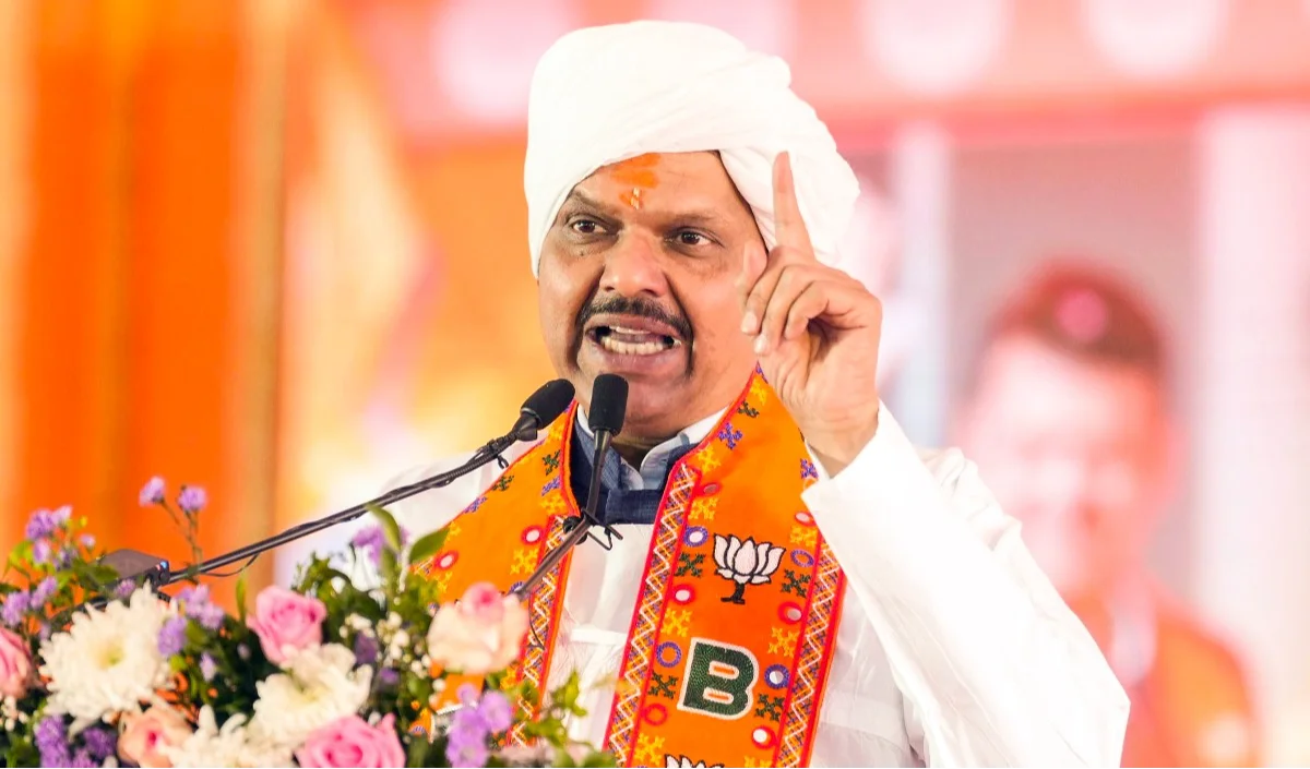 Devendra Fadnavis ने Siddhivinayak Temple जांच के दिए आदेश, खंगाला जाएगा 5 साल का रिकॉर्ड