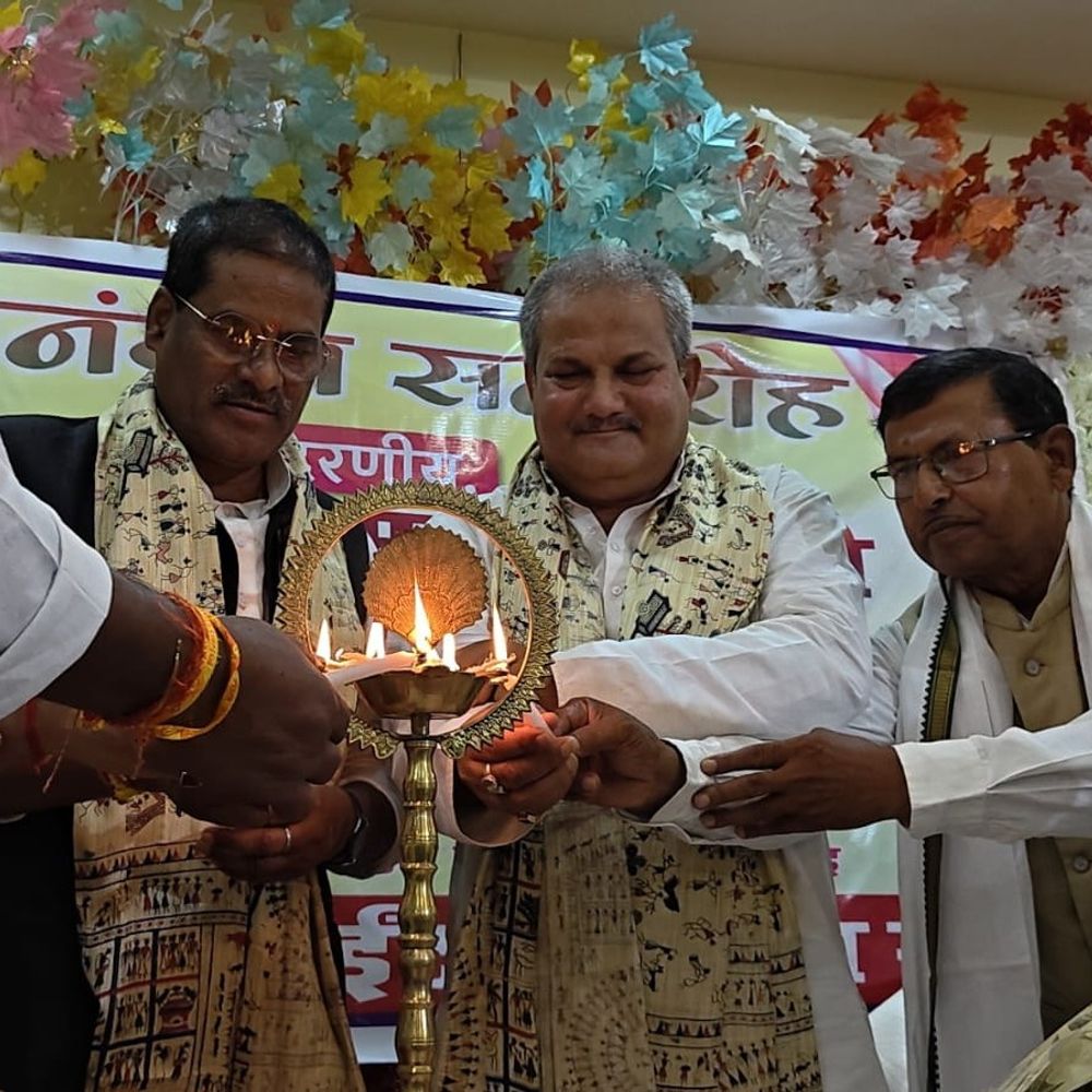 जहानाबाद जिला ईंट निर्माता संघ का विशेष कार्यक्रम:उद्योग की समस्याओं पर चर्चा हुई, भूतत्व- खान विभाग मंत्री को सम्मानित किया