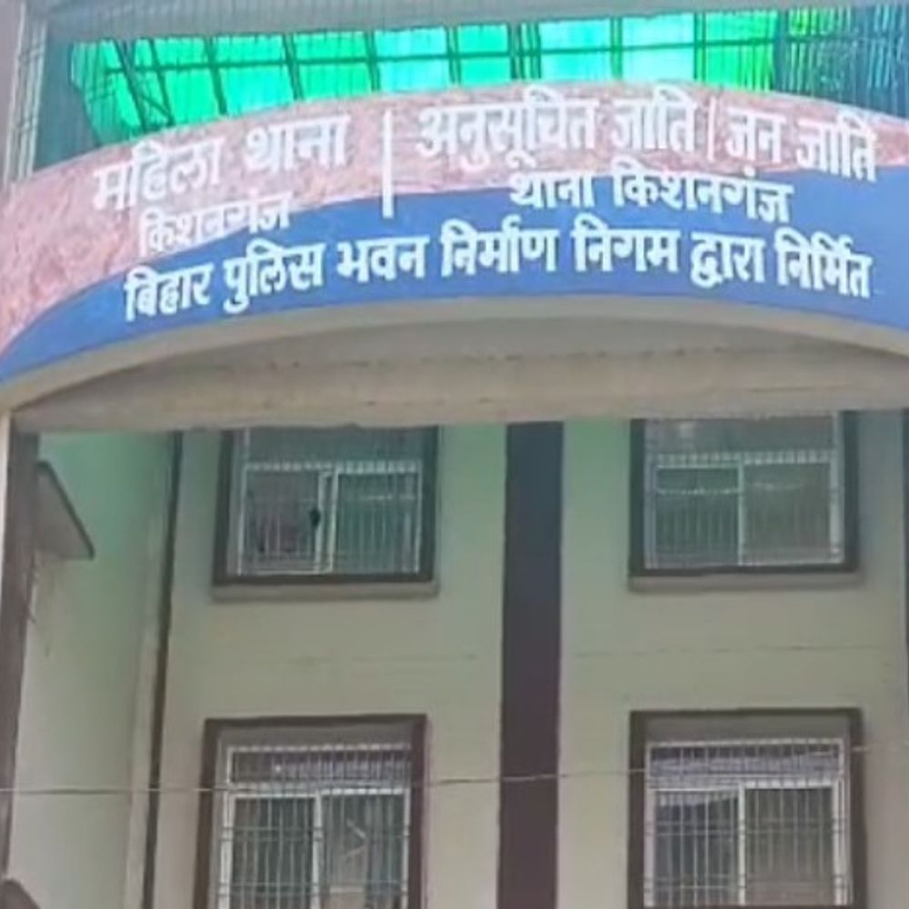 पंजाब ले जाकर पति ने दोस्तों से करवाया रेप:विरोध की तो यूपी स्टेशन पर छोड़कर हुआ फरार, दहेज में मांग रहा था 2 लाख रुपए
