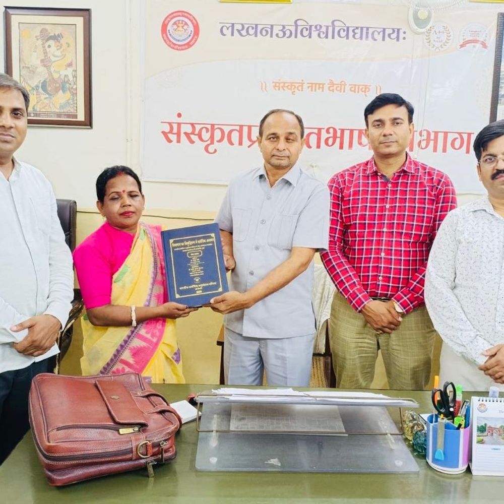 लखनऊ विश्वविद्यालय में विपश्यना के दार्शनिक अध्ययन पर शोध:मन की शुद्धि और आत्मअनुशासन का मार्ग बताया