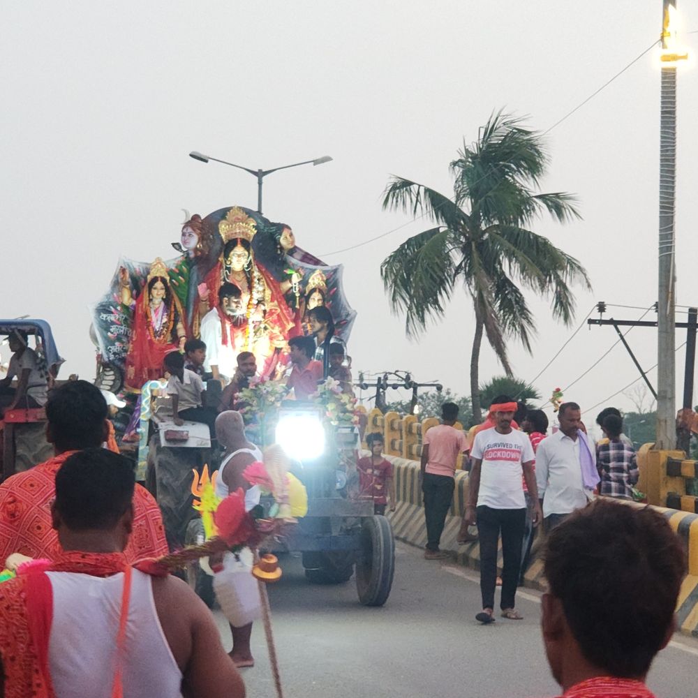 सुल्तानगंज में बिसहरी पूजा का विसर्जन:श्रावणी मेला के कारण बढ़ी लोगों की भीड़, सुरक्षा व्यवस्था के लिए प्रशासन तैनात