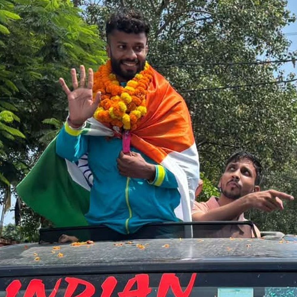रोहतास के पियूष राज श्रीवास्तव ने जीता एशियाई कांस्य पदक:4×400 मीटर रिले में की स्पर्धा, जिले में निकली अभिनंदन बाइक रैली