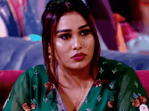धुरंधर फेम लेडी सिंगर के VIDEO पर कंट्रोवर्सी:’भीगी पलकों पर नाम तुम्हारा है’ गाया; बब्बू मान बोले- लोग बिना मिजाज समझे शुरू हो जाते हैं