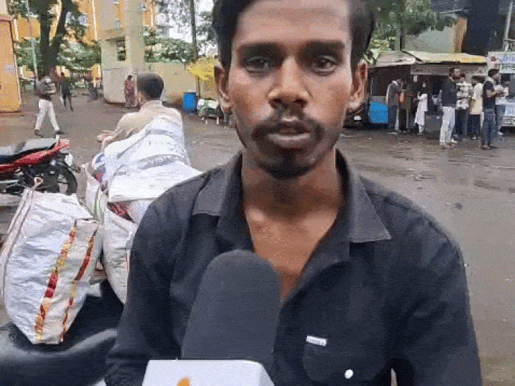 हमीदिया में डायलिसिस के बाद बुजुर्ग की सांसें उखड़ीं:पीठ के नीचे बोतल रखकर दबाने का आरोप, आयुष्मान के बाद भी 5 हजार खर्च का दावा