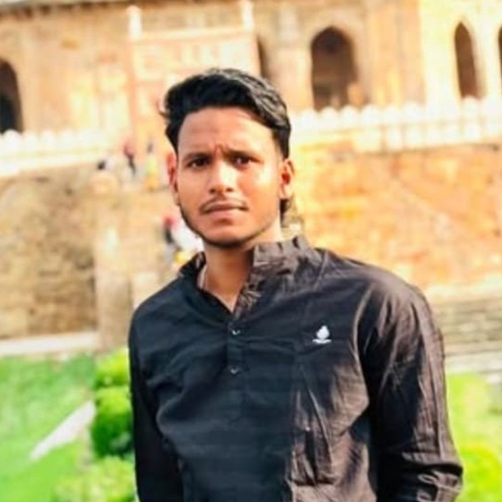 वाहन की चपेट में आने से युवक की मौत:नवादा में मॉर्निंग रनिंग के लिए निकले थे चार दोस्त, 3 गंभीर हालत में PMCH रेफर