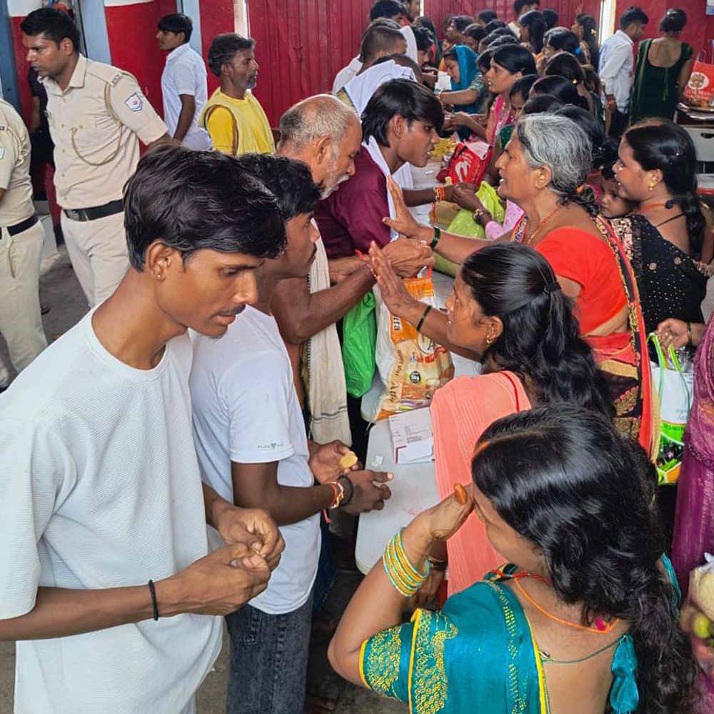 जेल में 300 से अधिक कैदियों को बांधी राखी:जहानाबाद में ब्रह्माकुमारी बहनों ने कार्यक्रम में भाग लिया