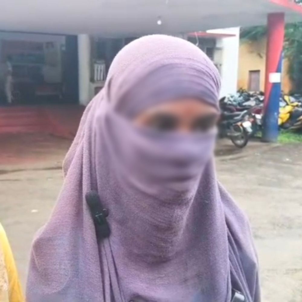चिरमिरी में युवती से दिनदहाड़े गैंगरेप का आरोप:पीड़िता बोली- मुंह में शराब डालकर आग लगाने की कोशिश, पुलिस जांच में जुटी