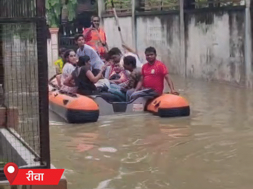 MP के 14 जिलों में हैवी रेन का अलर्ट:बिहार में गंगा उफान पर, यूपी के 19 जिलों में बाढ़; हिमाचल में 125 सड़कें बंद
