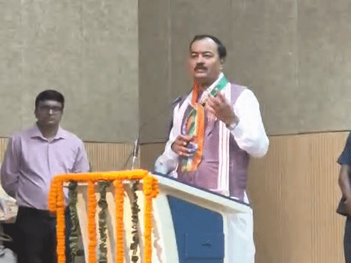 यह 1947 का कमजोर भारत नहीं- डिप्टी सीएम केशव:प्रयागराज में कहा- अब कोई विभाजन नहीं होने देंगे, देश विरोधी ताकतों को कुचल डालेंगे