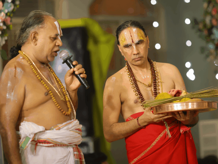अयोध्या के रामलला सदन में पवित्रोत्सव शुरू:वैदिक मंत्रोच्चार के बीच श्रीराम-सीता, लक्ष्मण और हनुमान का अभिषेक