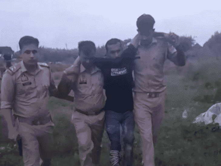 बरेली में गोवंशीय वध की तैयारी का खुलासा:पुलिस मुठभेड़ में 4 गिरफ्तार, 2 के पैर में लगी गोली