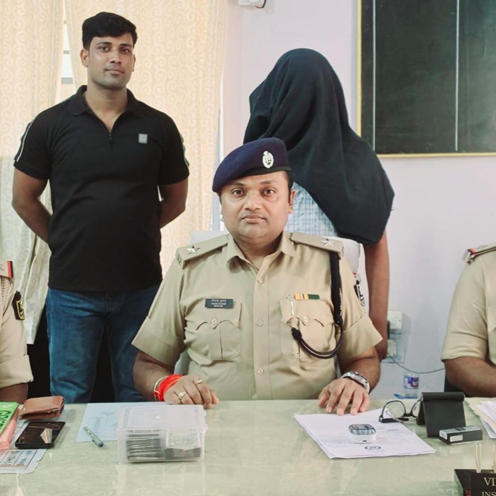 औरंगाबाद- पिकअप से चोरी मामले में आरोपी अरेस्ट:90 हजार रुपए बरामद, सीसीटीवी और तकनीकी जांच के आधार पर पुलिस ने पकड़ा