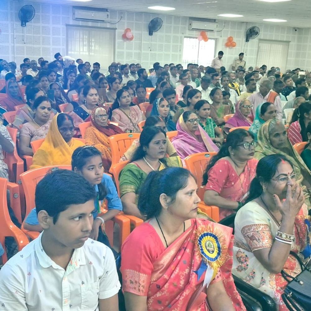‘बिहार की जातीय जनगणना में चौरसिया समाज की आबादी कम’:औरंगाबाद में चौरसिया दिवस समारोह, कहा- समाज के लिए जिम्मेदारी निभाने की जरूरत