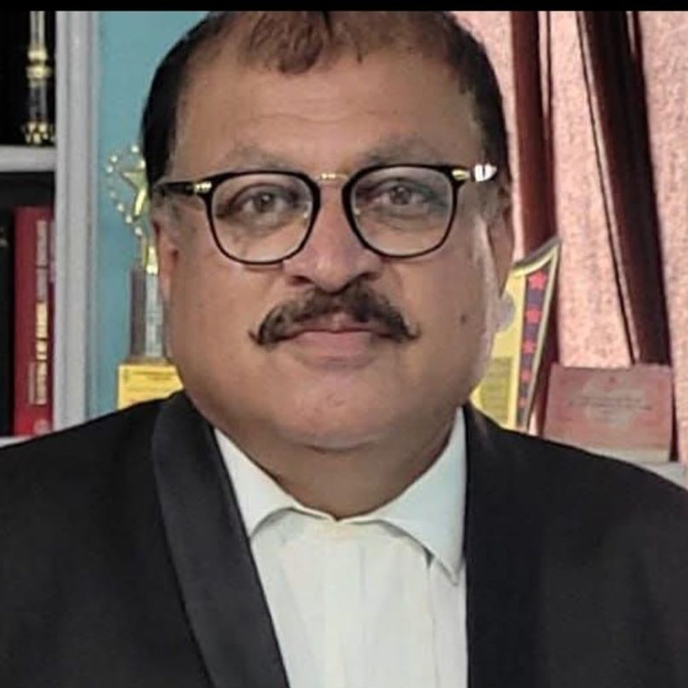 रतलाम के सीनियर एडवोकेट सुनील जैन का निधन:रात में सोए सुबह मृत मिले, साइलेंट अटैक की संभावना; जिला अभिभाषक संघ के उपाध्यक्ष थे