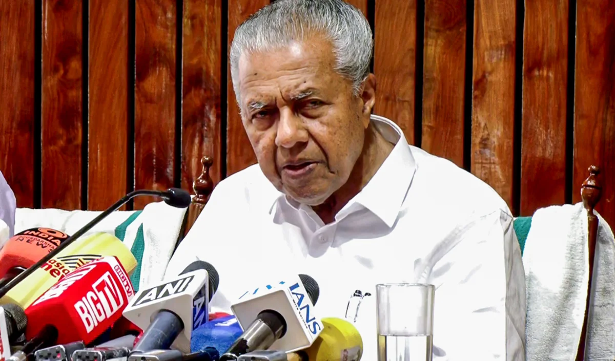 Kerala में Vande Mataram का पूरा संस्करण गाने के आदेश का विरोध, विजयन बोले- RSS एजेंडा