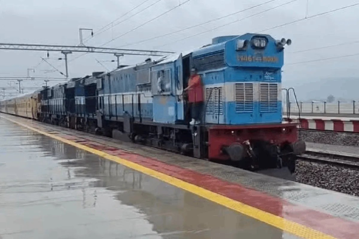 Onam Special Train: मुंबई से तिरुवनंतपुरम के लिए चलेगी साप्ताहिक स्पेशल ट्रेन, जानें पूरी डिटेल्स