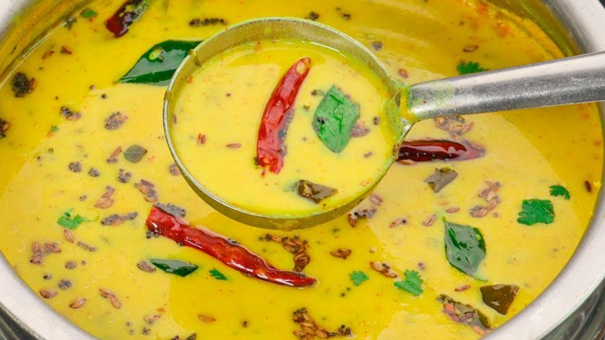 नार्मल कढ़ी से बिल्कुल अलग है काठियावाड़ी कढ़ी का स्वाद, एक बार खाएंगे तो बार-बार बनाने का करेगा मन, नोट करें विधि